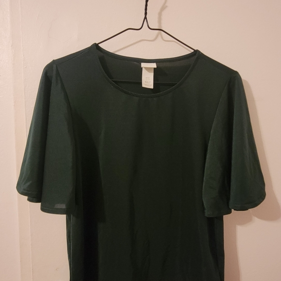 H&M Ruffle Sleeve Blouse fits small - Picture 1 of 2